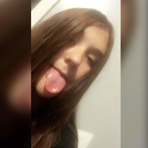 Meet your Posher, Loretta